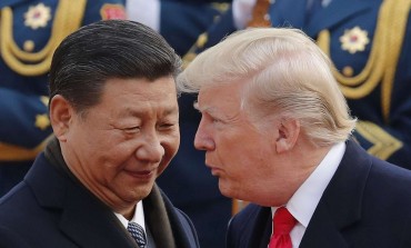 Трамп нэмж Хятадын $267 тэрбумын бараанд импортын татвар оногдуулахаа мэдэгдэв