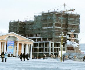 Энд оффисе барих зураг төсөлтэй ч Шангрилла гэдэг зочид буудал барина’ гэсэн цуурхал байсан